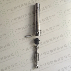 驅(qū)動軸、連接桿、萬向節(jié)